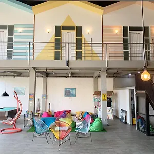 beach-hut-hostel.ubudhotelsnow.com/